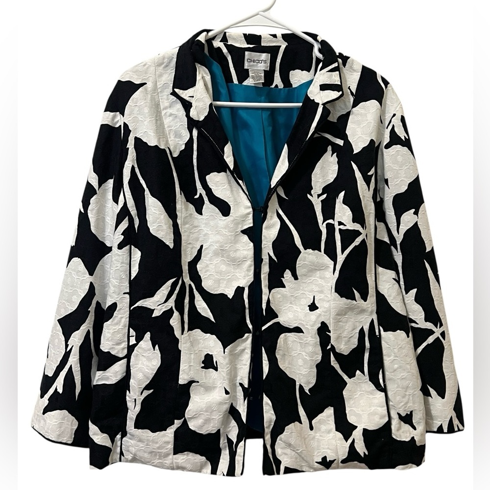 Chico's Black and White Floral Blazer